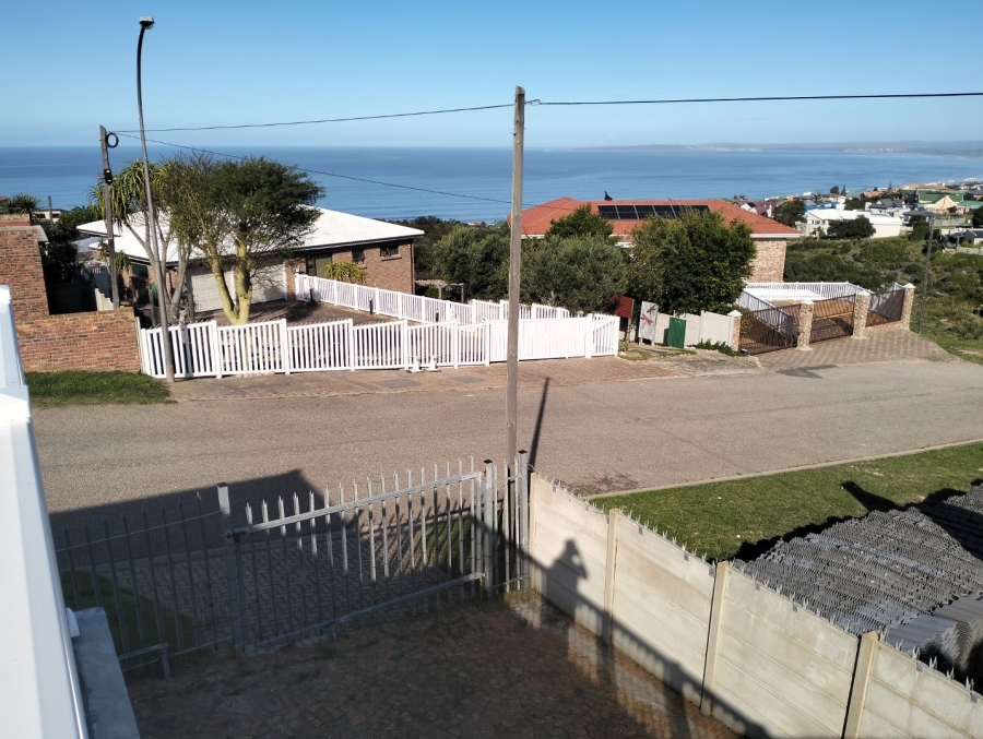 To Let 2 Bedroom Property for Rent in Dana Bay Western Cape